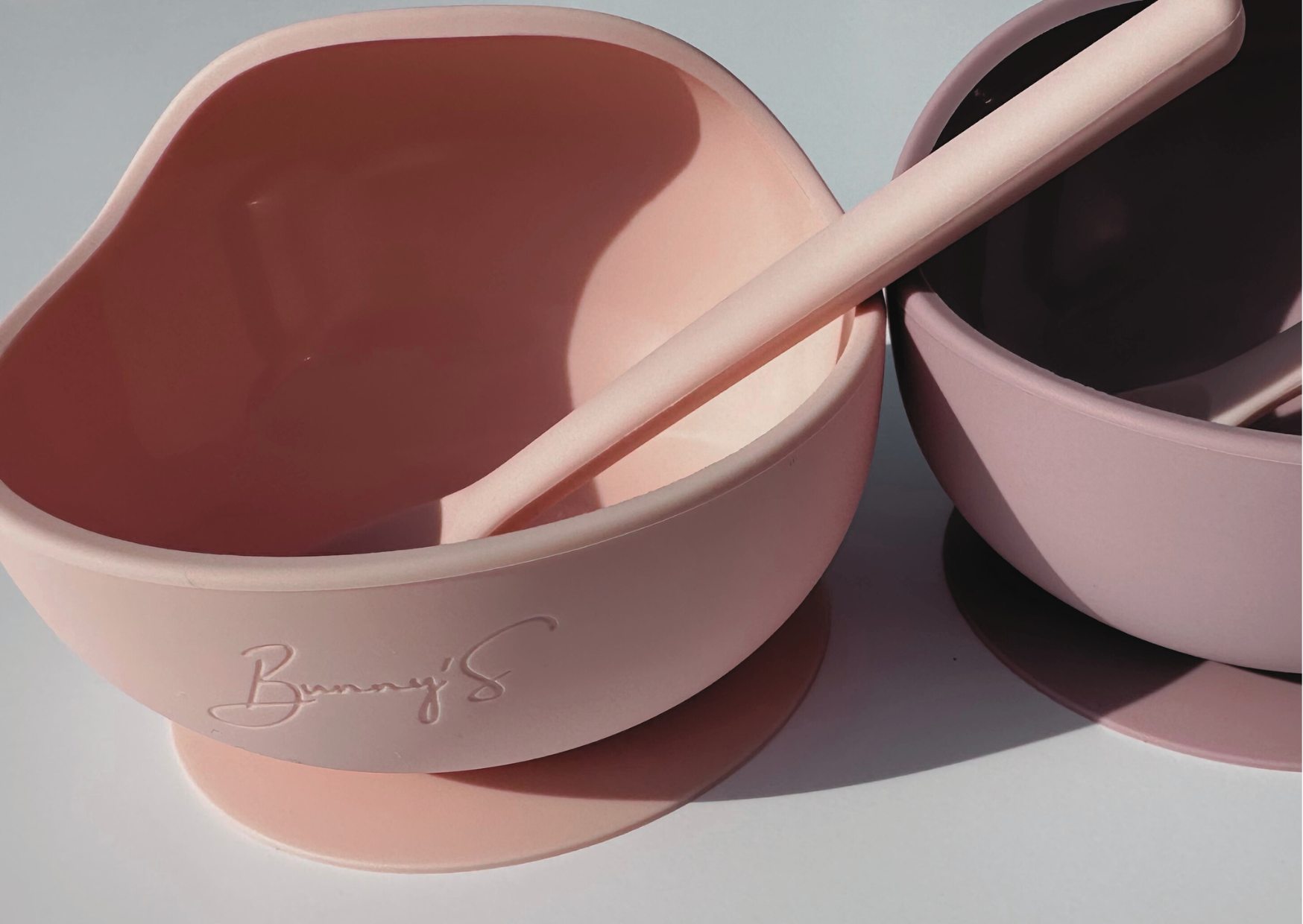 Silikonska skledica z vakumskim dnom